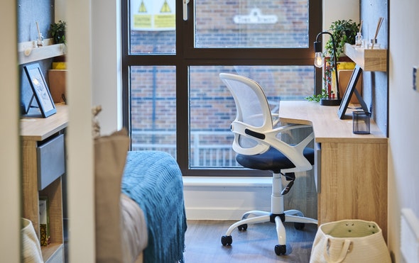 En-Suite Silver - York House - Gallery - 8