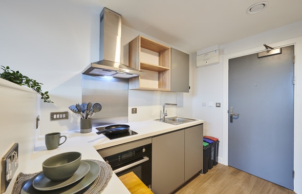  Studio Silver  -  York House  - Gallery -  2