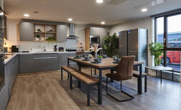 En-Suite Gold - York House - Gallery - 5