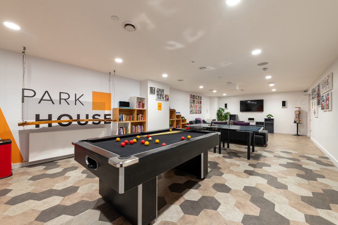 Collegiate Park House