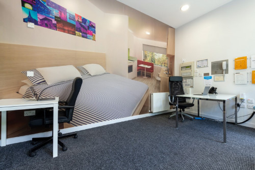 Collegiate Park House - Gallery - 33