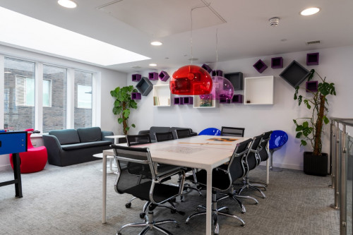 Collegiate Middle Street - Gallery - 6