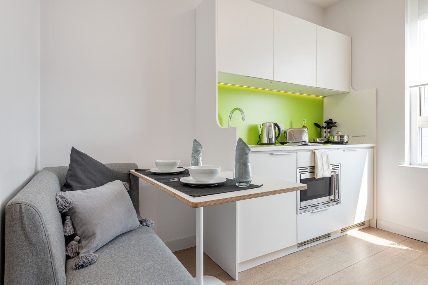  Luxury Plus Studio  -  Collegiate Middle Street  - Gallery -  3