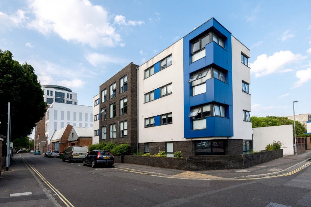 Collegiate Earlsdon Street