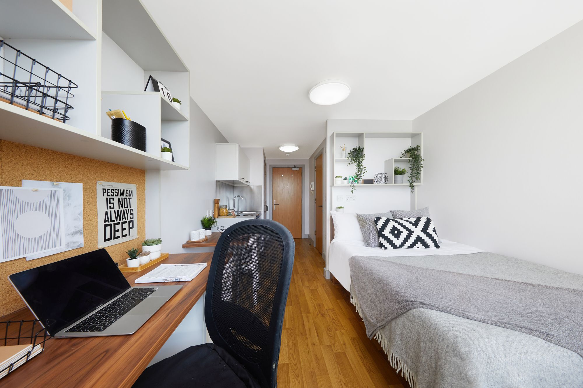 Premium Studio - Earlsdon Street - Gallery - 1