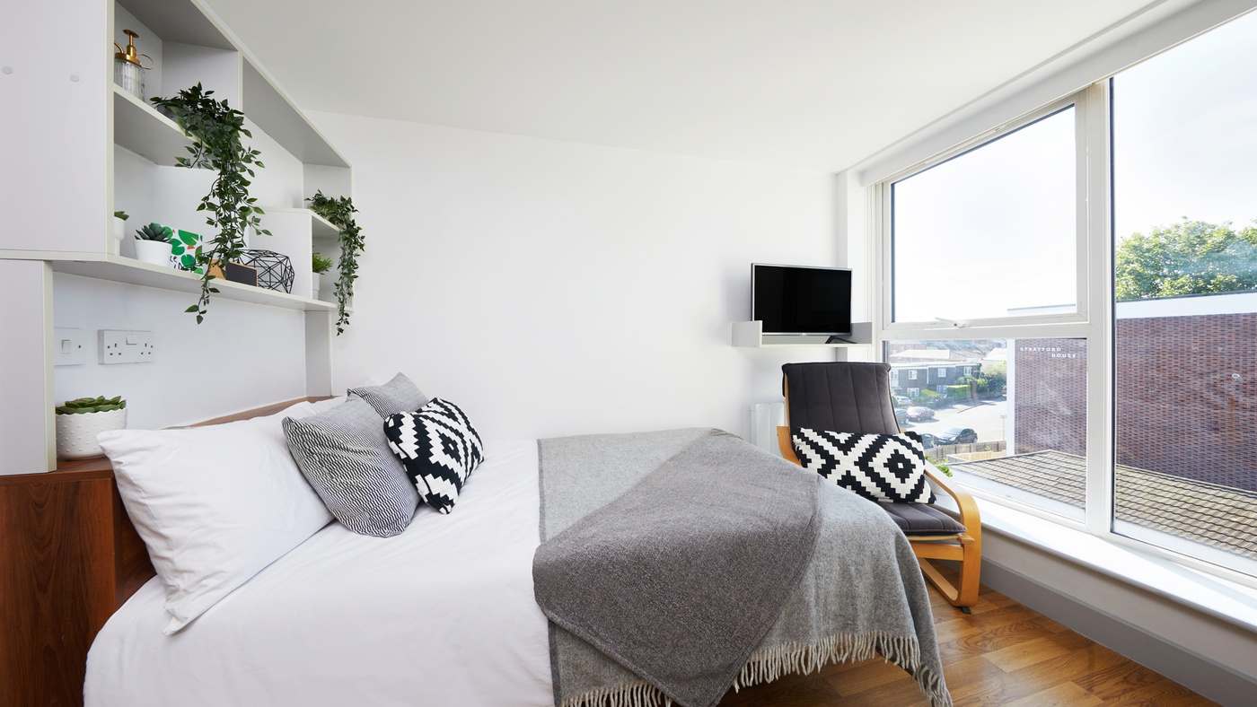  Premium Plus Studio  -  Earlsdon Street  - Gallery -  7