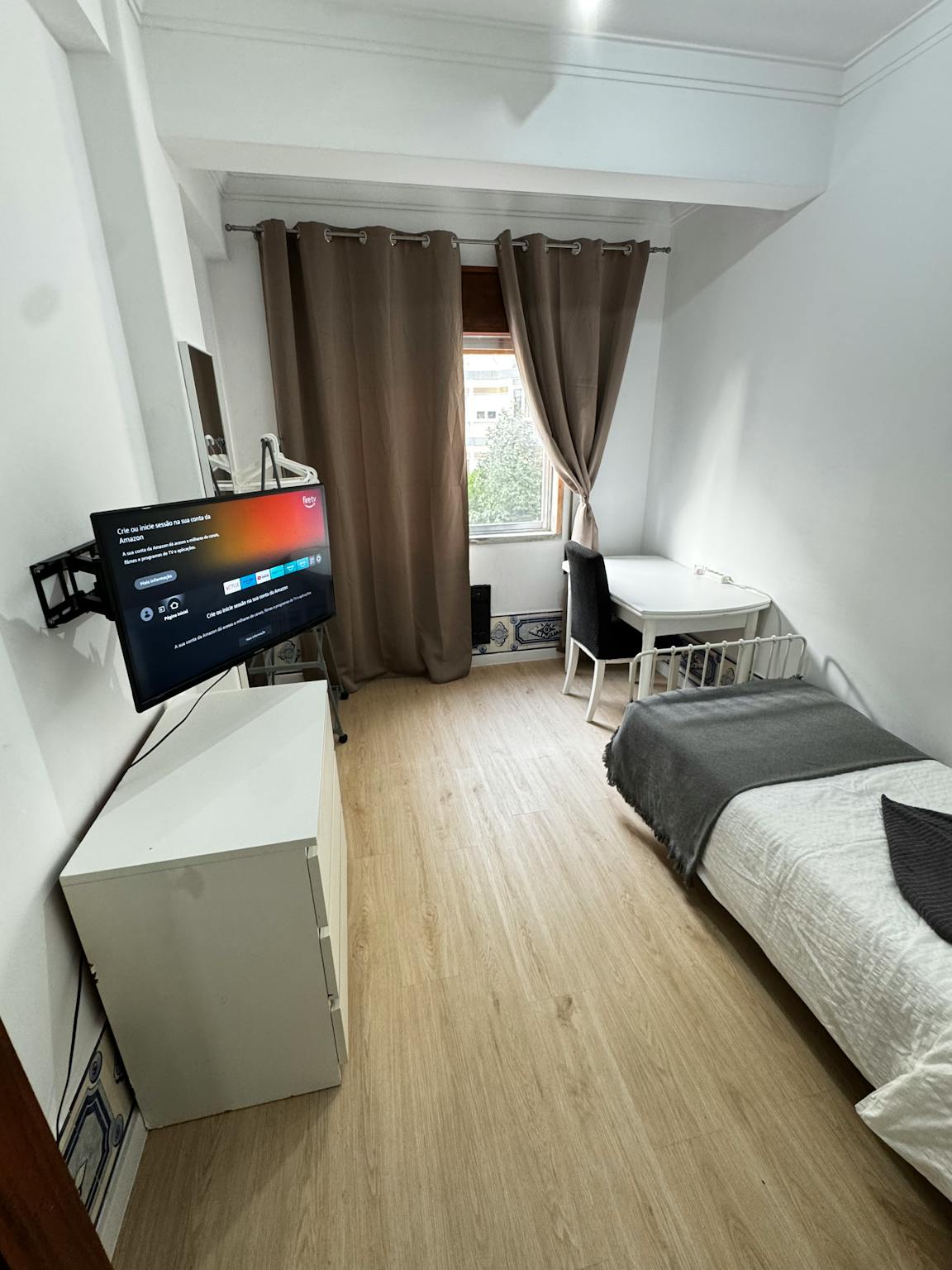  Private Room  -  Rua Alves de Sousa, Queluz  - Gallery -  1