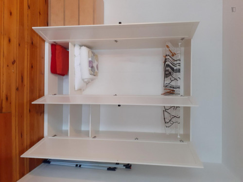 Wonderful 1-bedroom apartment in Berlin, Charlottenburg near Sophie-Charlotte Platz metro station