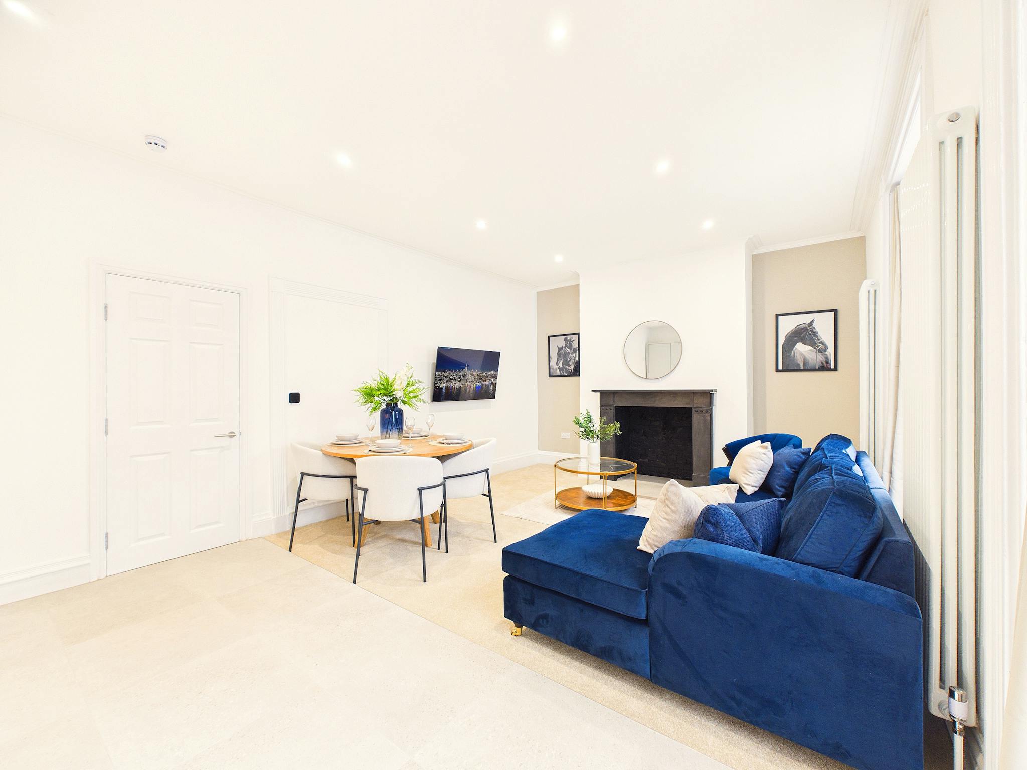 Entire Place - Henrietta Street, Cheltenham - Gallery - 1