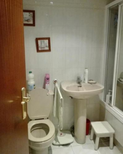 Cool single bedroom in Los Cármenes neighborhood