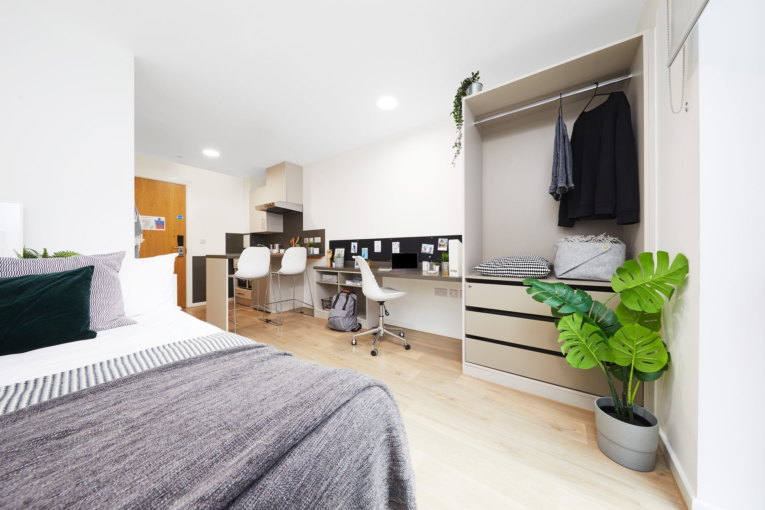  Gold Studio  -  Bagot Street  - Gallery -  1