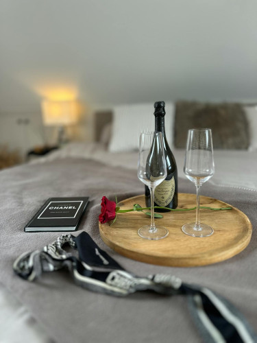 Oberkasseler Straße, Düsseldorf