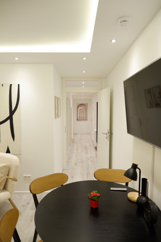 Modern 2-Room Apartment - Terrace & Parking - Gallery - 6