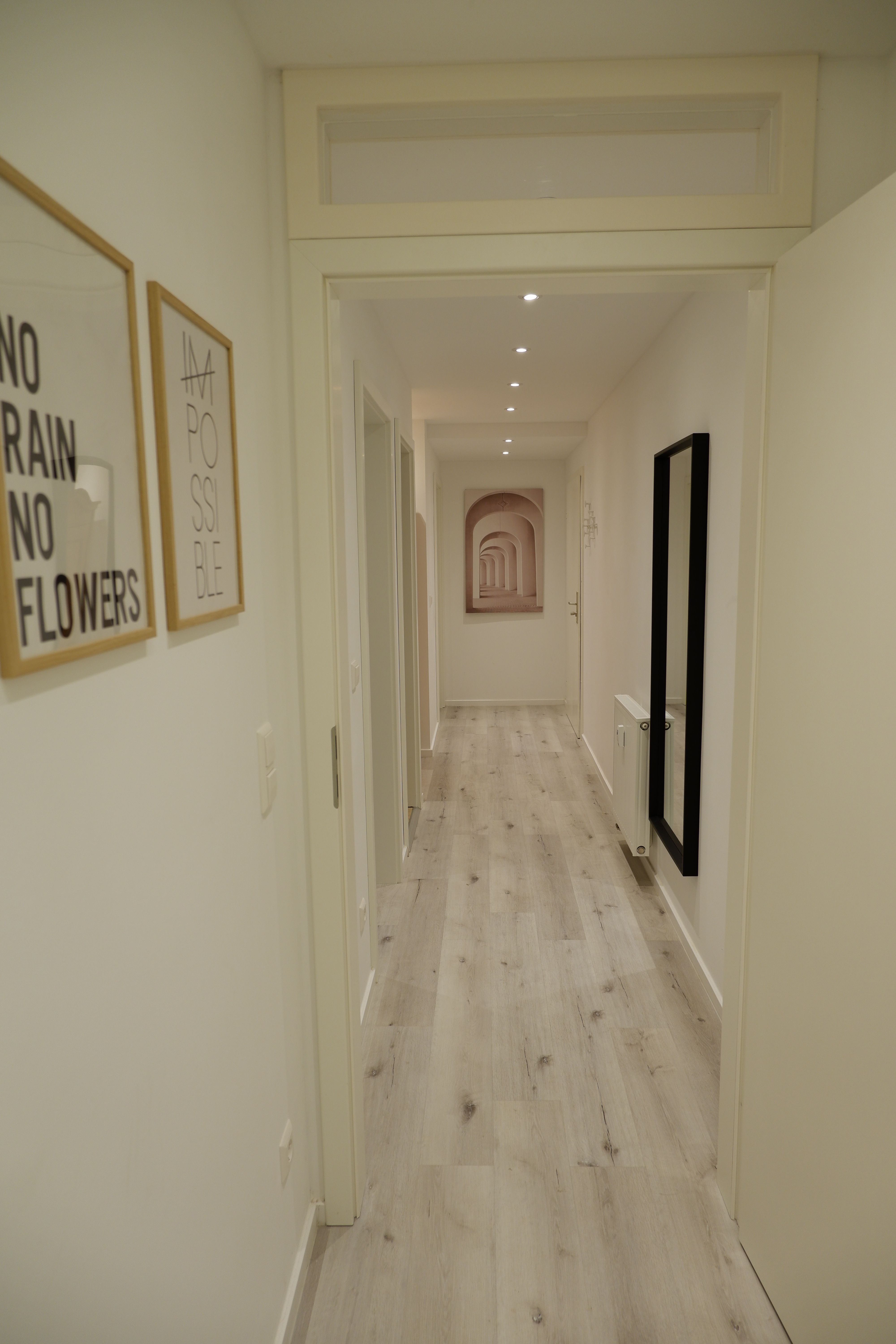 Modern 2-Room Apartment - Terrace & Parking - 15