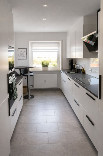 Modern, Fully Equipped 2-Room Apartment in Oftersheim – Furnished & Temporary Living - Gallery - 12
