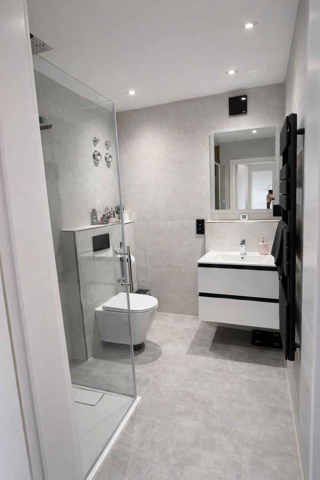  Modern, Fully Equipped 2-Room Apartment In Oftersheim – Furnished & Temporary Living  -  Modern, Fully Equipped 2-Room Apartment in Oftersheim – Furnished & Temporary Living  - Gallery -  8