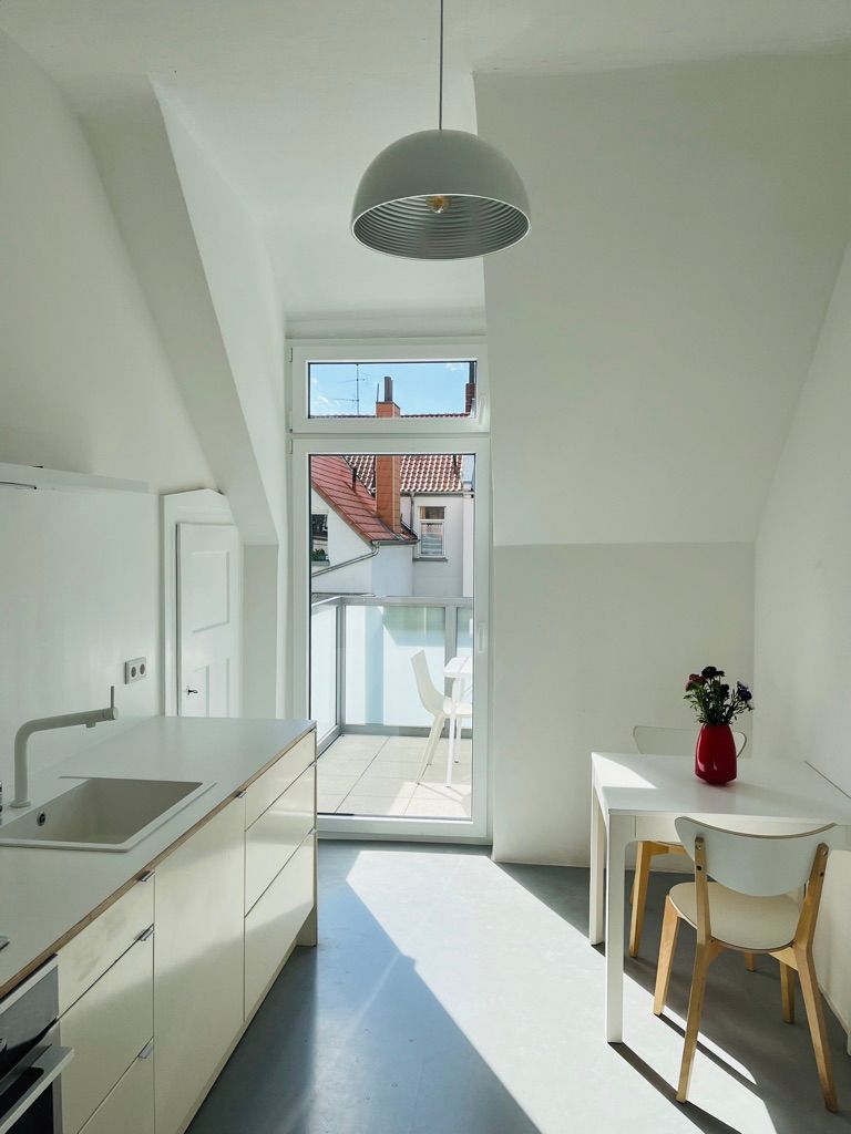 Beautiful And Bright Apartment In A Top Location - 10