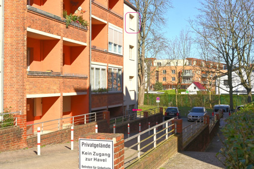 Rosemarie - Bright and quite two-room flat with fast internet embraces concentration and contemplation