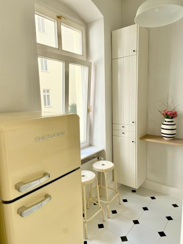 Welcome to your cozy retreat in the heart of Prenzlauer Berg!