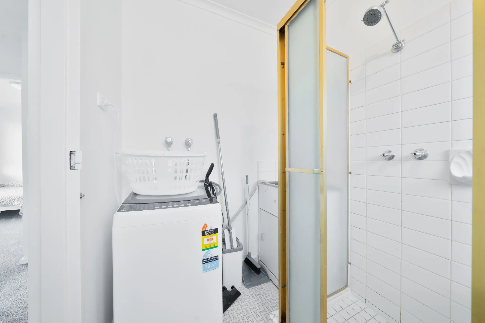  Room 1  -  Caulfield North  - Gallery -  11