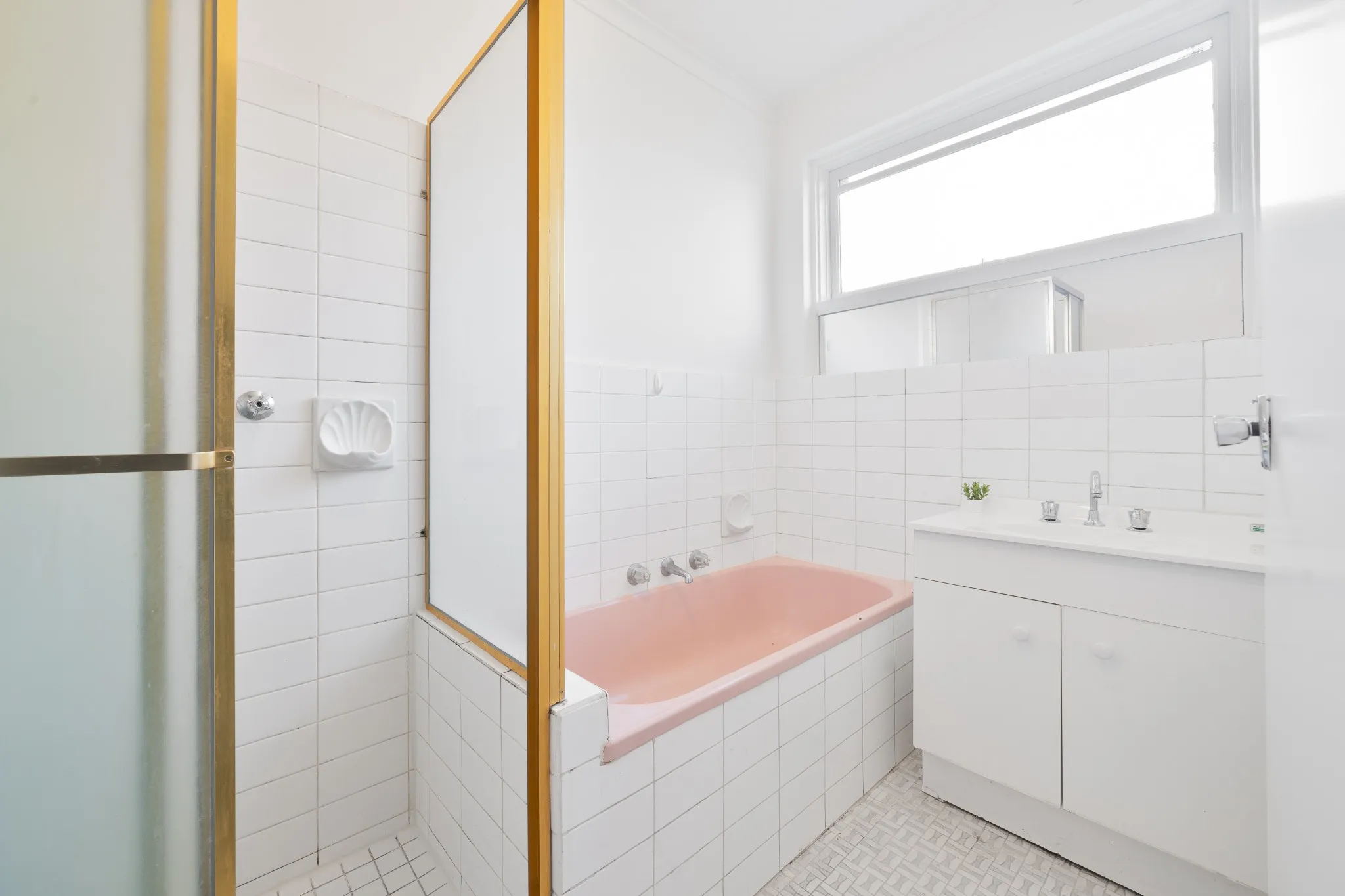  Room 1  -  Caulfield North  - Gallery -  10