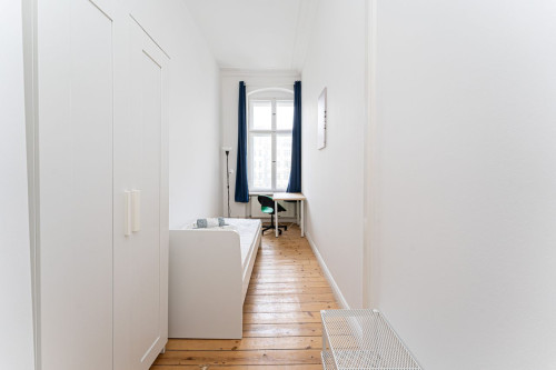 Awesome and spacious apartment in Prenzlauer Berg