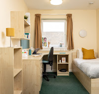  بلاتينوم اونسويت  -  نيو بورت ستيودنت فاليدج  - Gallery -  4