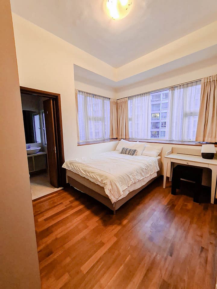 Jr. Master Suite - 4