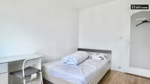 Room in a shared 4-bedroom apartment for rent in Floréal-Allende-Mutuelle - Gallery - 16