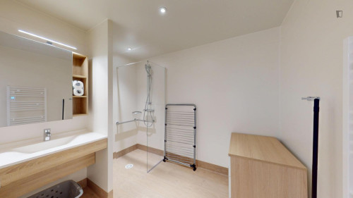 Exquisite 2-bedroom apartment in Asnières-sur-Seine