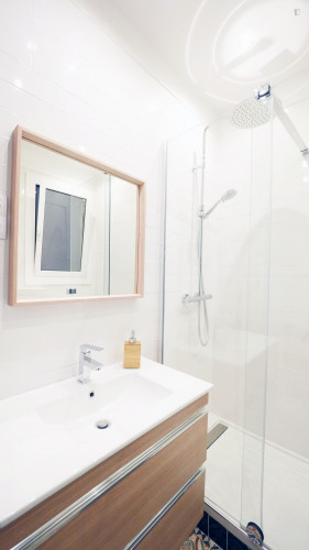 Comfy single bedroom in Dreta de l'Eixample - Gallery - 10