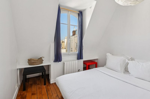 Invalides / rue Vaneau