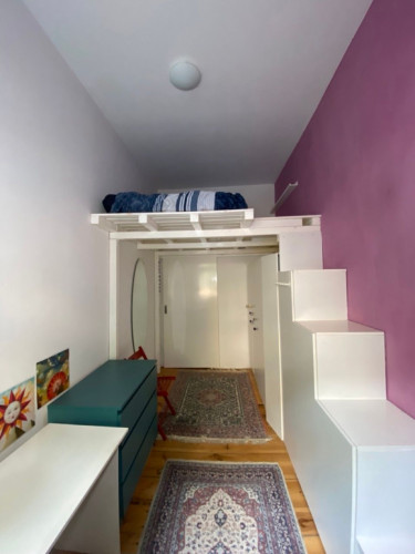 Quiet, beautiful suite (Neukölln)