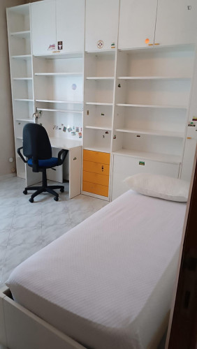Cozy Single Bedroom in Siena