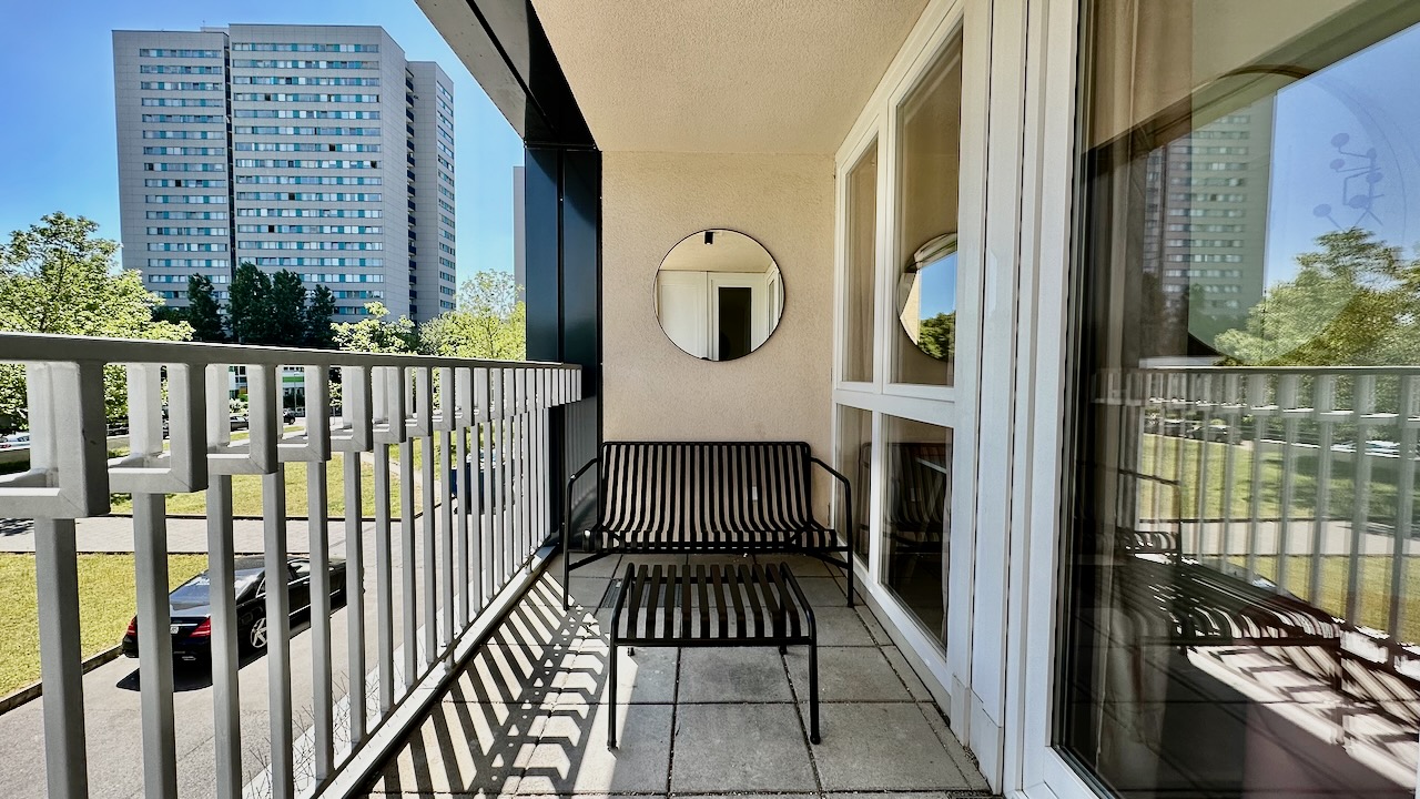 Premium Balcony - 7