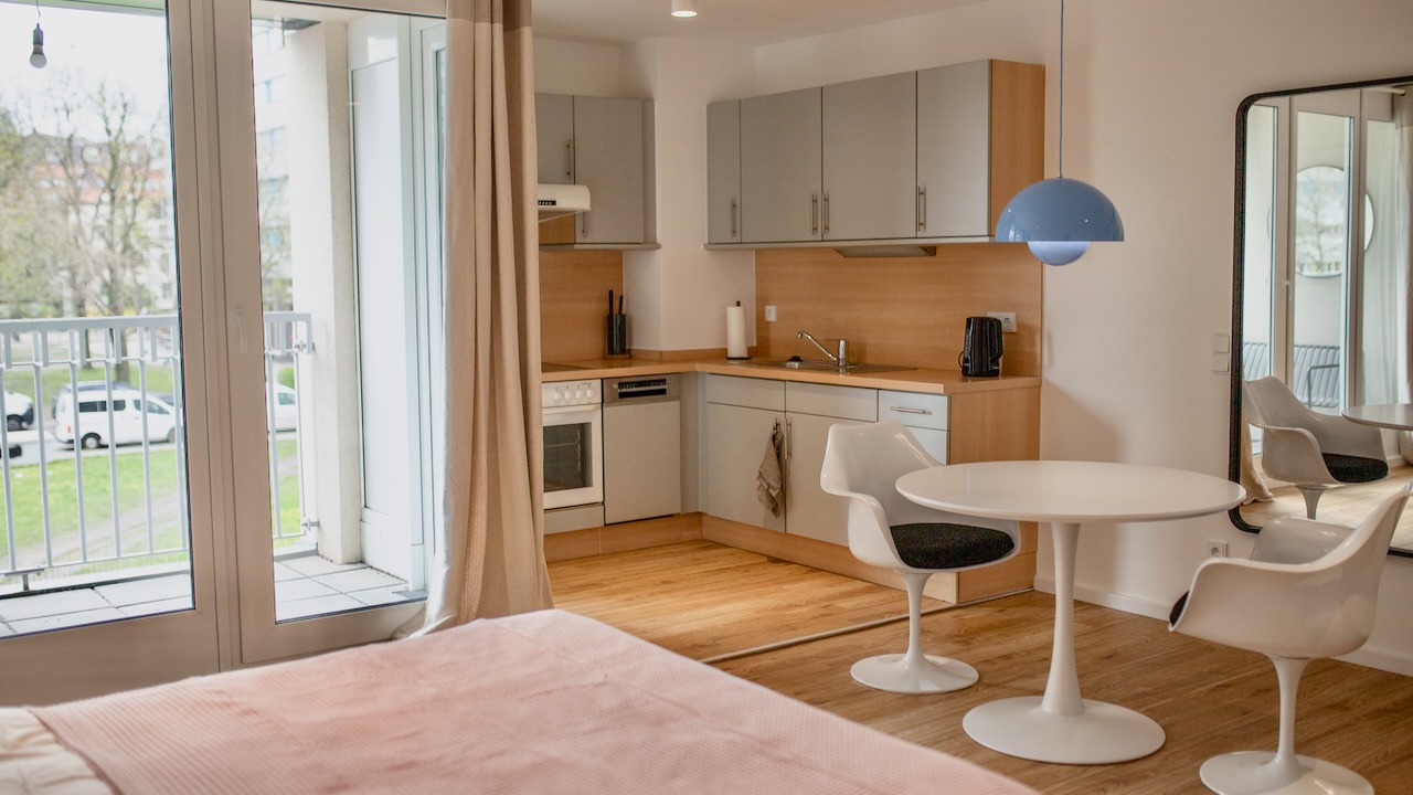 Studio Apartment - 10