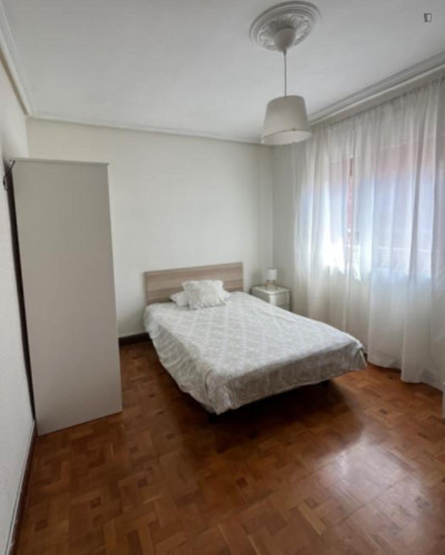 Comfortable, spacious and with plenty natural light