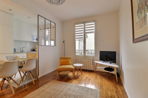 Boulevard Voltaire, Paris