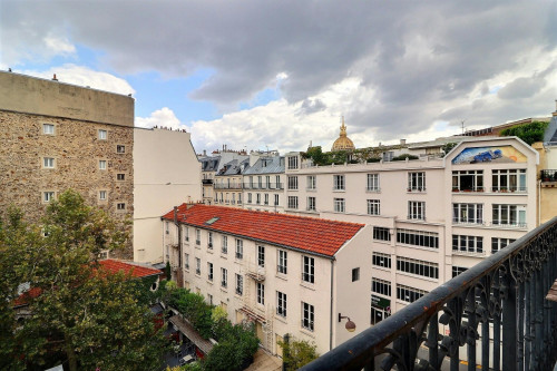 Rue Bougainville, Paris