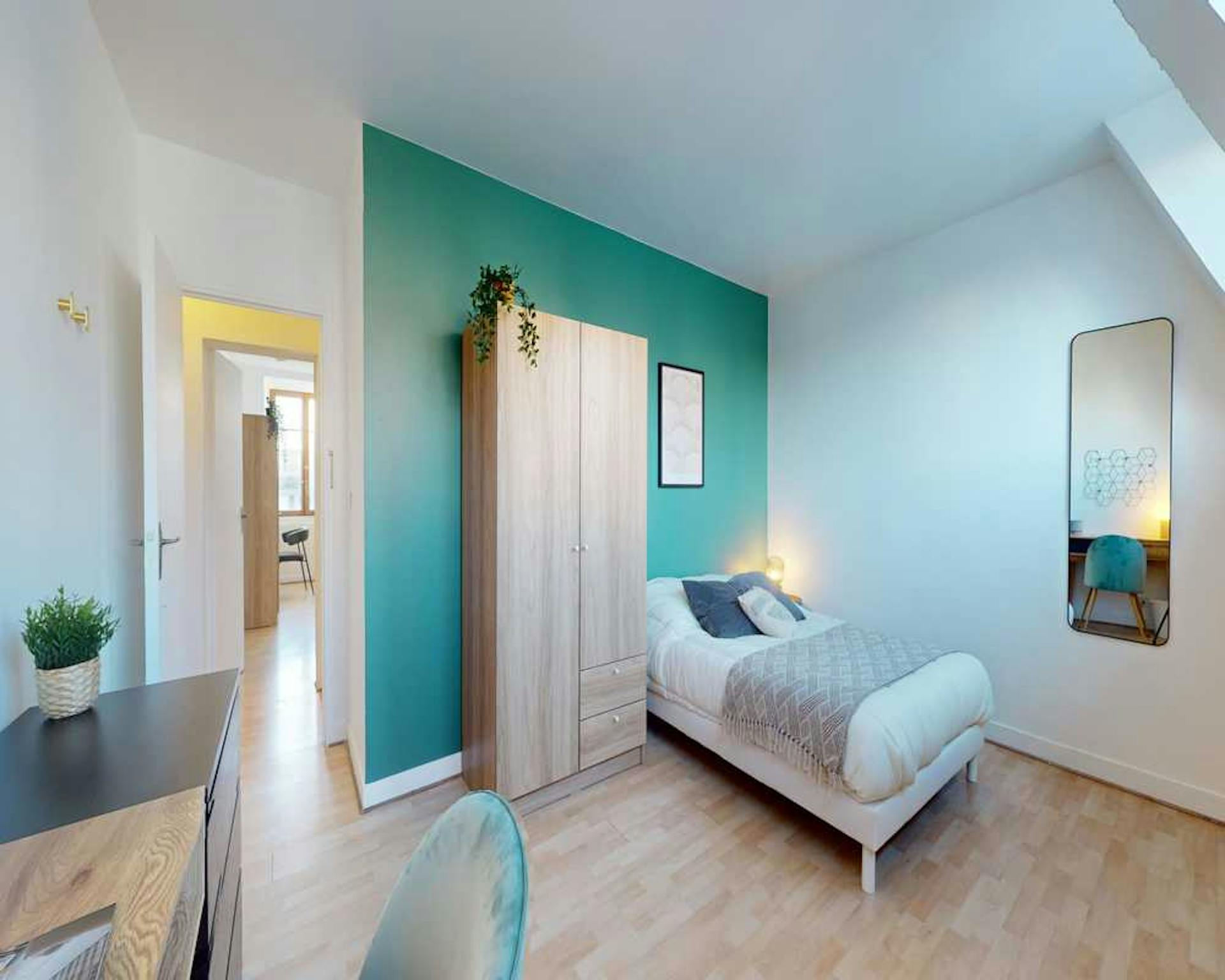  Private Room  -  Rue Beaujon, Paris  - Gallery -  1