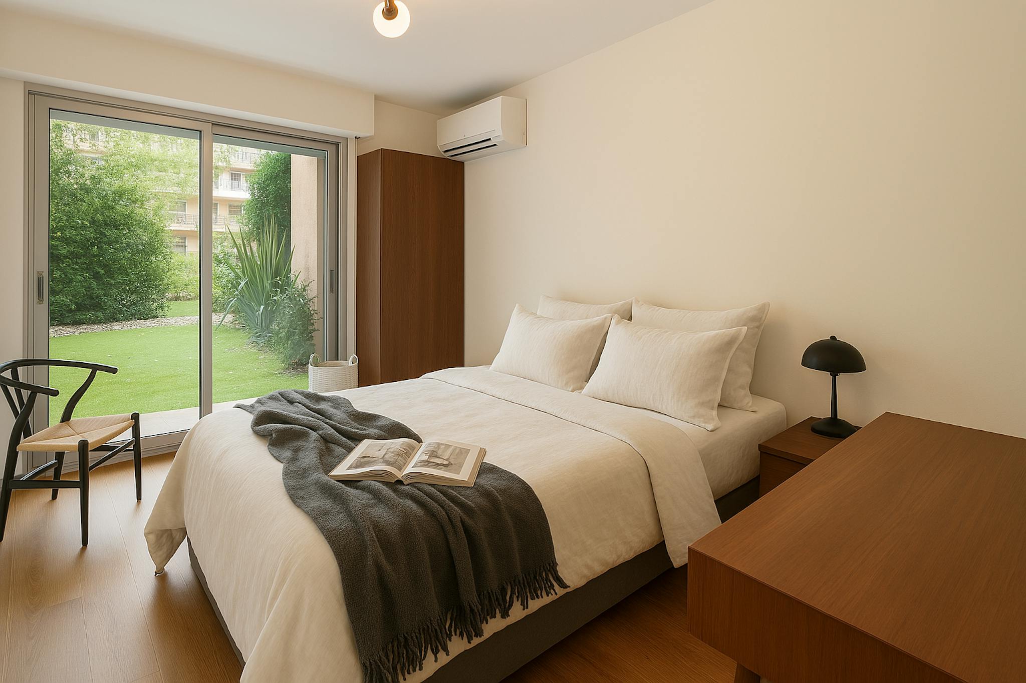 Private Room - Rue de l'Ourcq, Paris - Gallery - 1