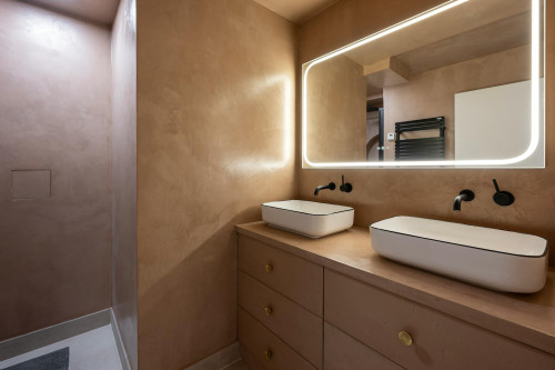 Place de la Réunion, Paris