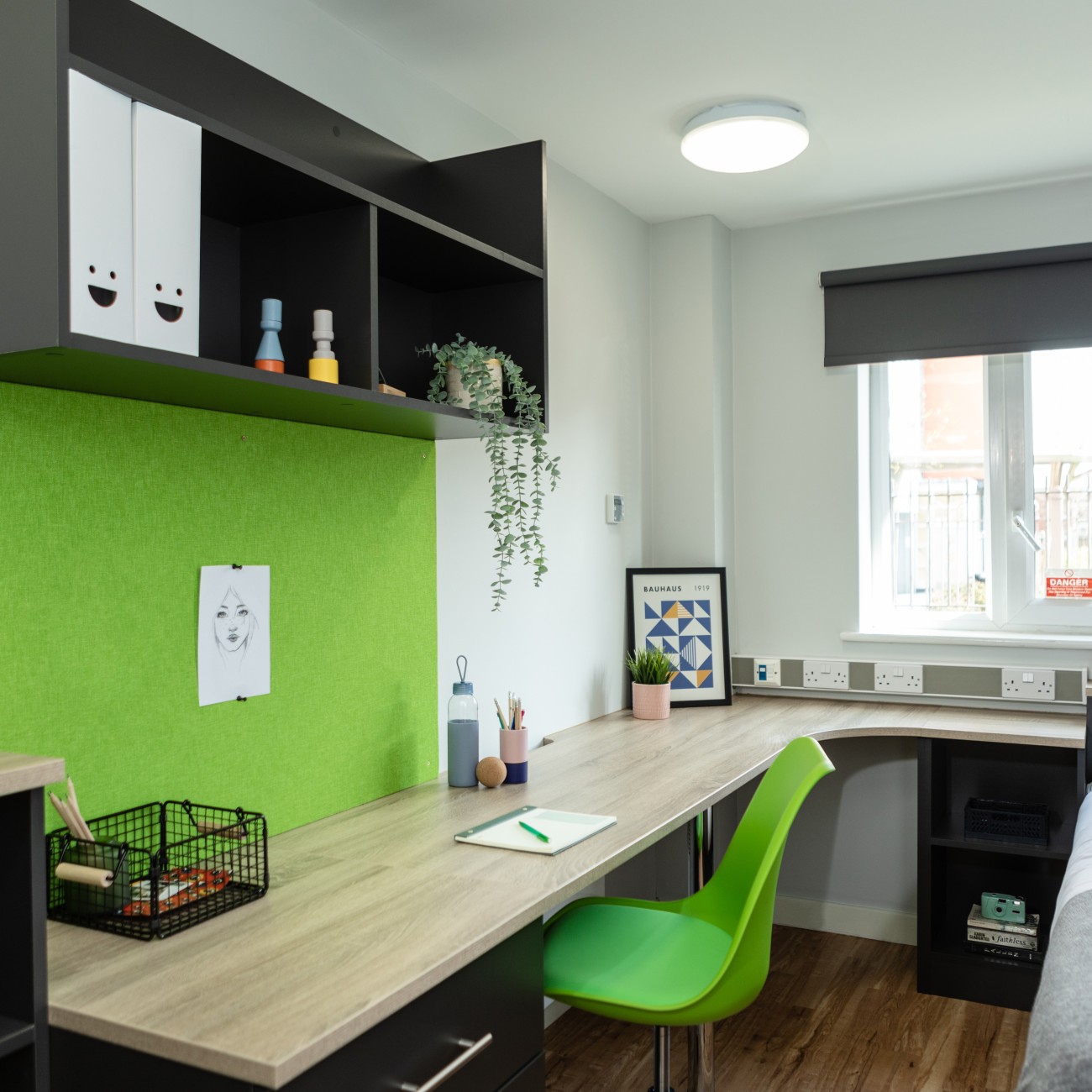 Silver Deluxe  -  Belgrave View  - Gallery -  2