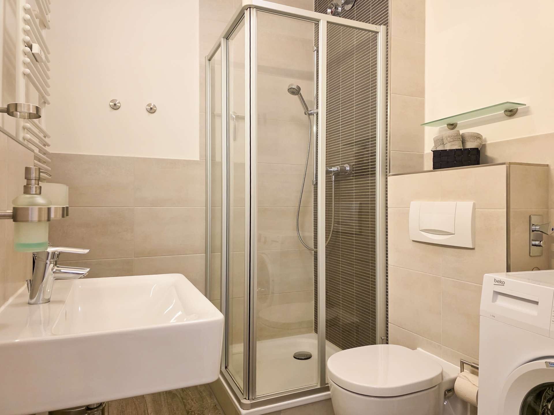 Stylish Art Nouveau Studio With Home Office & Garden In Leipzig - Stylish Art Nouveau Studio with Home Office & Garden in Leipzig - Gallery - 3