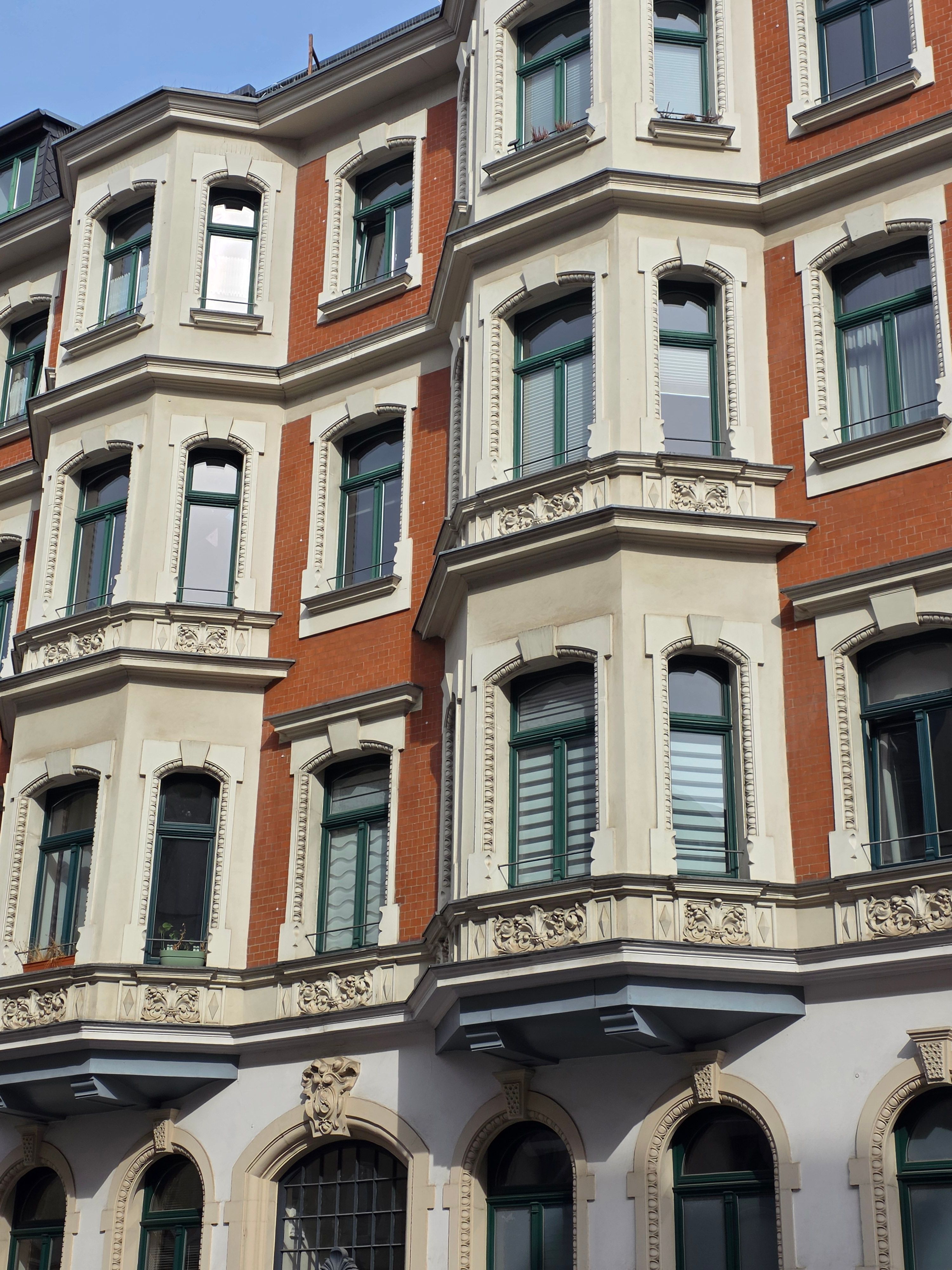 Stylish Art Nouveau Studio With Home Office & Garden In Leipzig - Stylish Art Nouveau Studio with Home Office & Garden in Leipzig - Gallery - 9