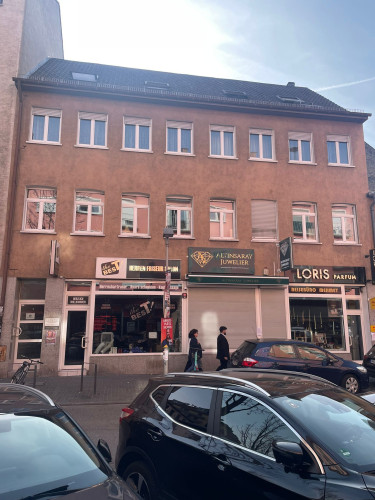 4-ZKB mit Terrasse in Mannheim-City auf über 130m²
