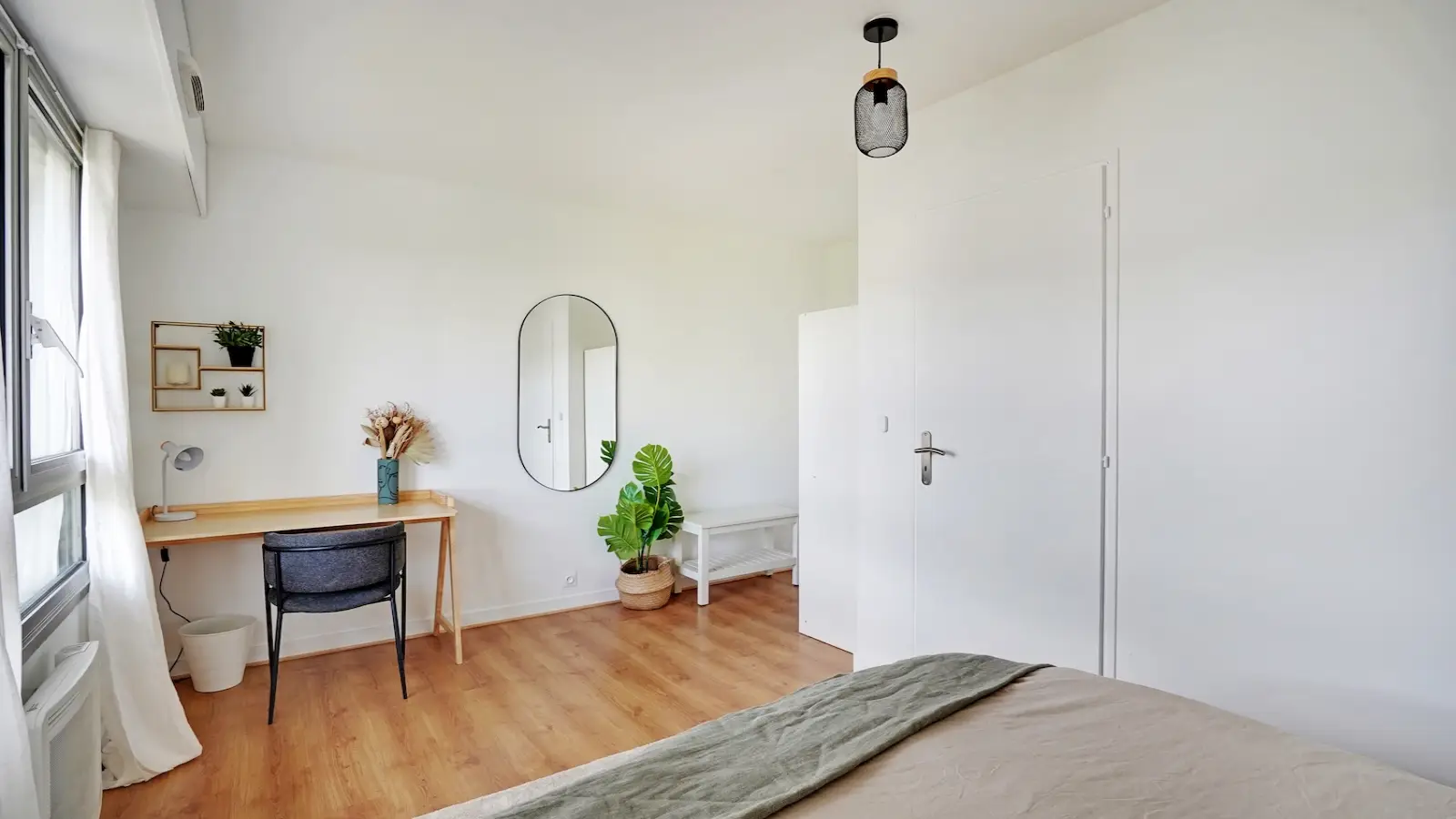 Room - Move into this 13 m² room with a view – ISY02 - Gallery - 2