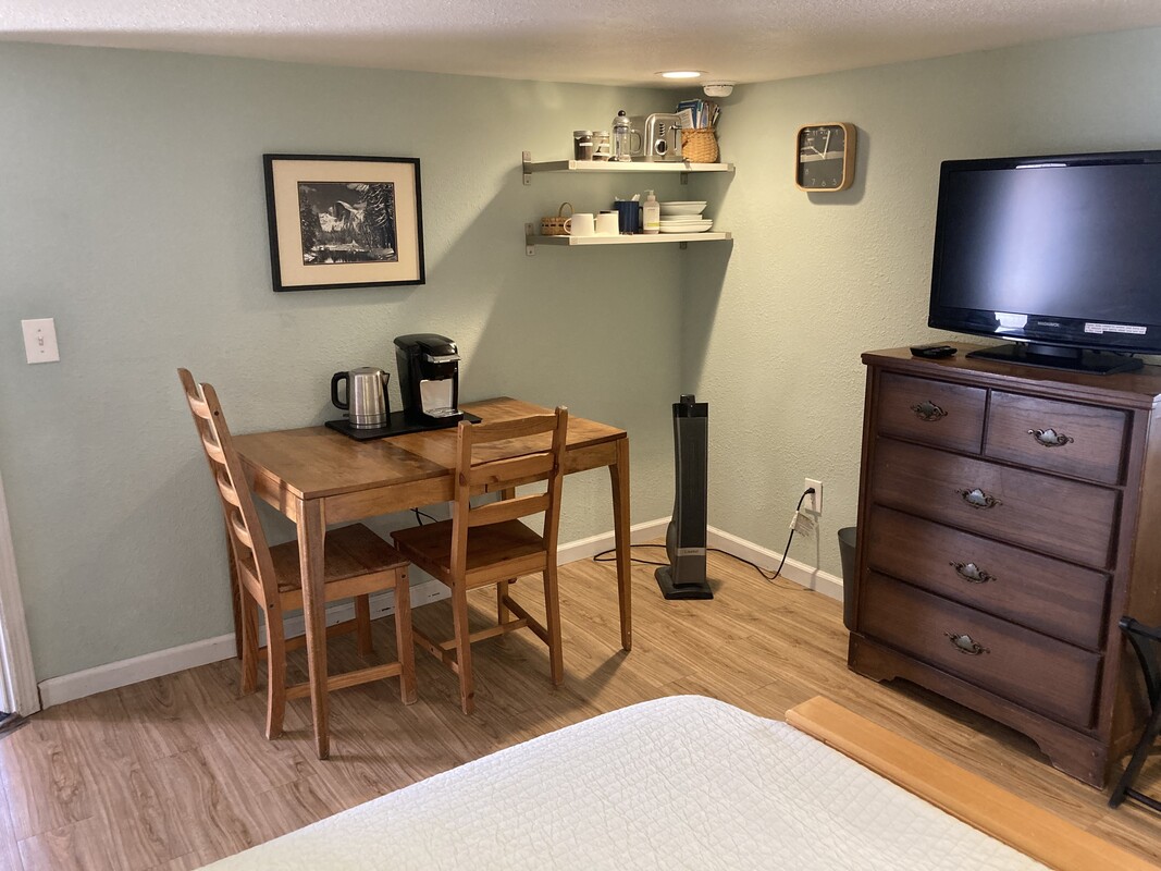  Double Room  -  Room with private entrance  - Gallery -  4