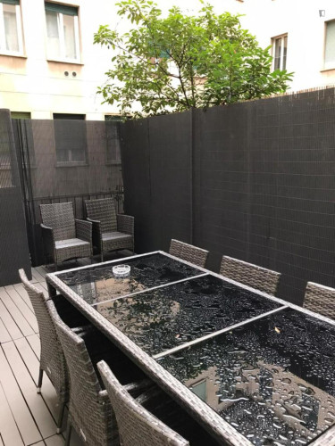 3-Bedroom apartment with a terrace, in the centre of Bologna