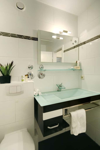 Ruhige möblierte 1-Zimmer Wohnung mit Balkon zum Hinterhof / in München Milbertshofen - Schwabing Nord - Gallery - 5
